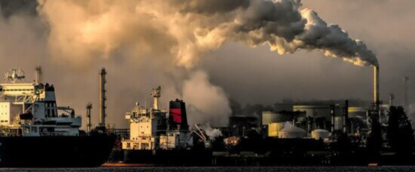 KNIME for Finance: Tracking CO2 Emissions